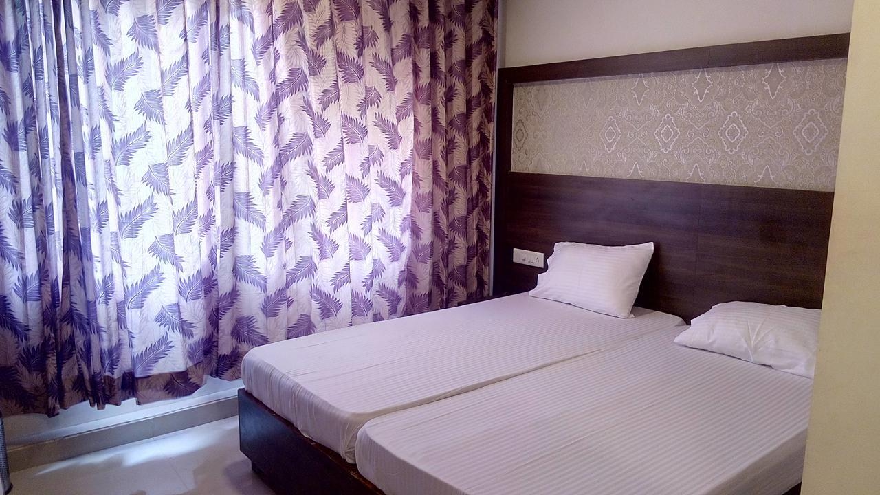 Hotel Veer Residency Panvel Zewnętrze zdjęcie