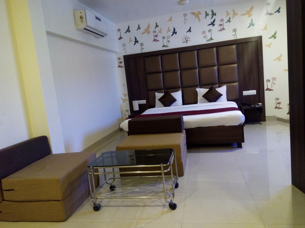 Hotel Veer Residency Panvel Zewnętrze zdjęcie