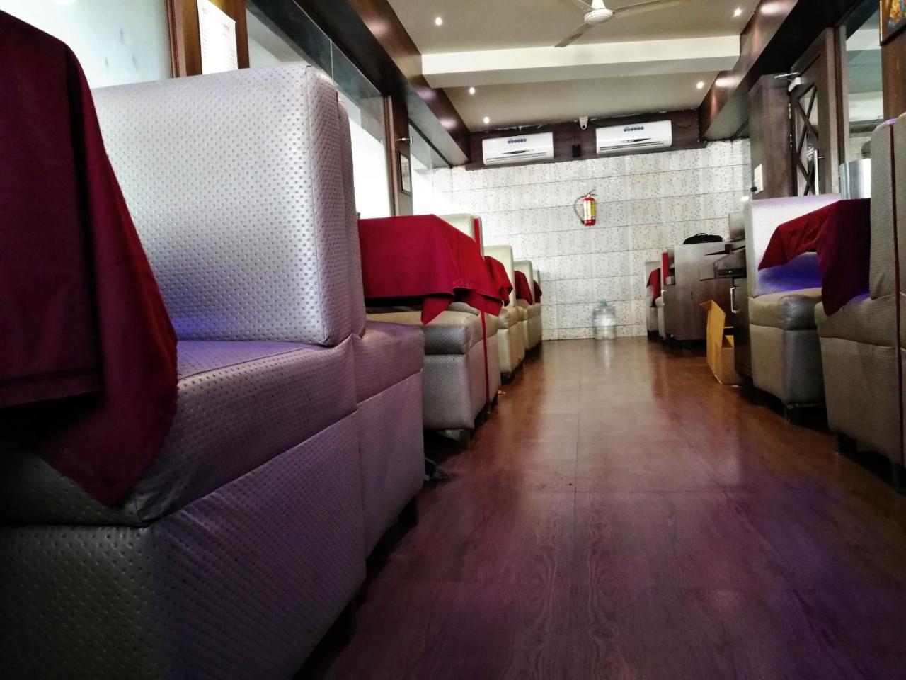 Hotel Veer Residency Panvel Zewnętrze zdjęcie