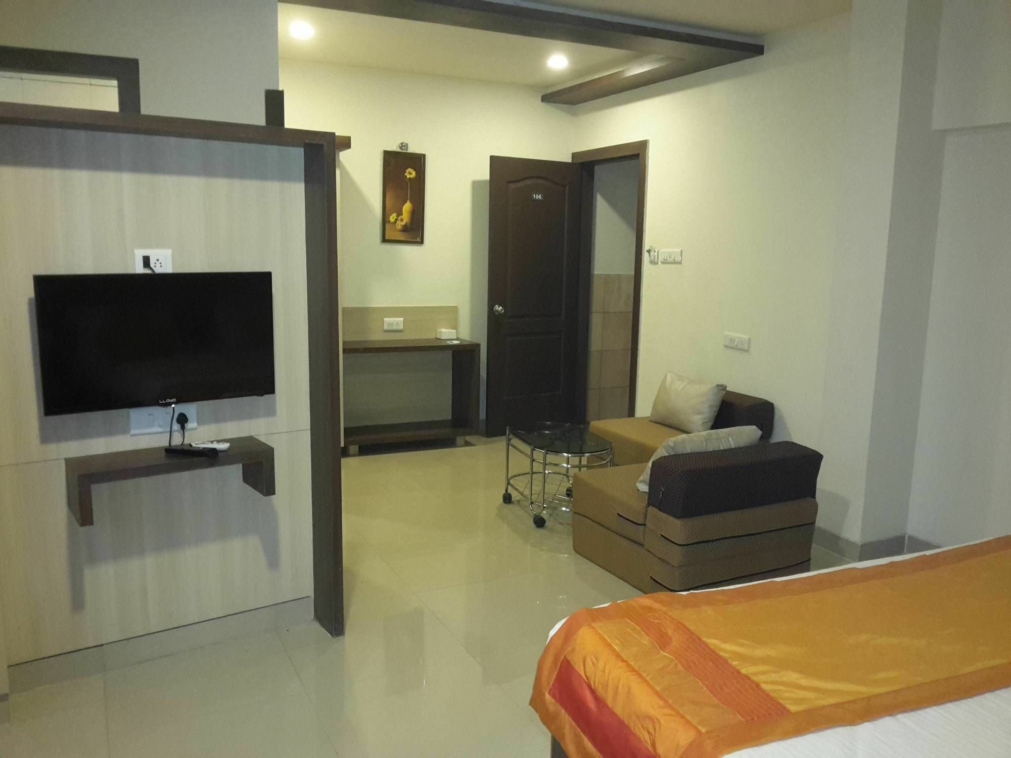 Hotel Veer Residency Panvel Zewnętrze zdjęcie